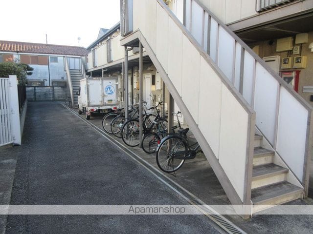ヒルサイドテラスの玄関写真