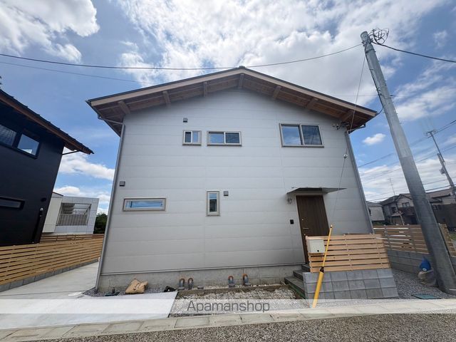 さいたま市緑区 2階建 新築の外観写真