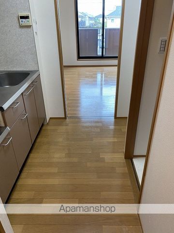 センチュリーハイムの内装写真