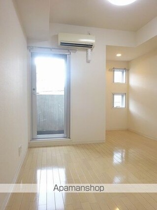 パレ・ホームズ西高島平[1K/20.06m2]のリビング・居間