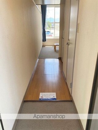 レオパレスクレスト９８[1K/20.28m2]の玄関