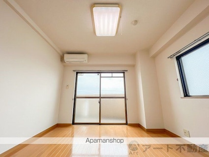 ＹＵＭＥＳＯＵビル[1K/27.37m2]の内装2