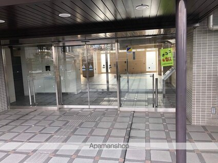 ローレルコート草津[3LDK/77.19m2]のエントランス1