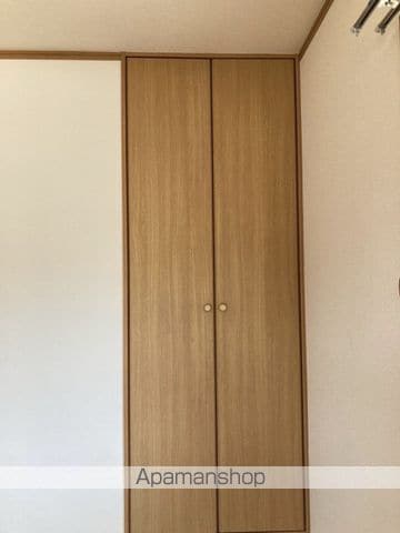福山市 2階建 築24年の内装写真