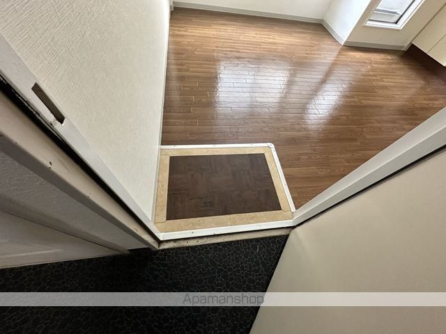 フォレスト新大阪の内装写真