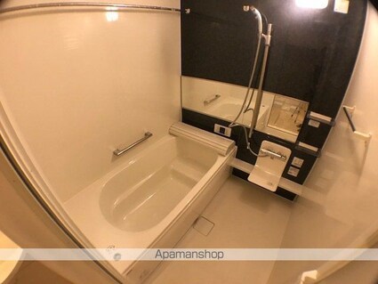 ホワイトクレイン野洲[1LDK/40.26m2]のバス