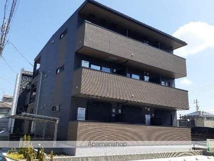 ローレルＥａｓｔ[1K/31.21m2]の外観