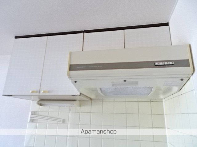 フローラ泉町Bの内装写真