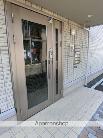 オランジュリの玄関写真