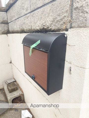 ラポール箱作戸建の内装写真
