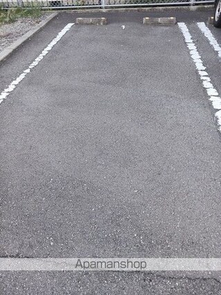 ちどり[1R/25.25m2]の駐車場