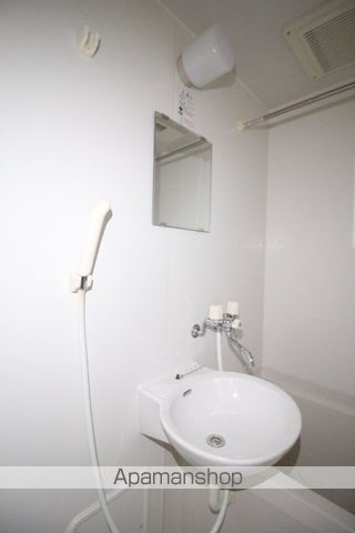 レオパレス華れんの内装写真