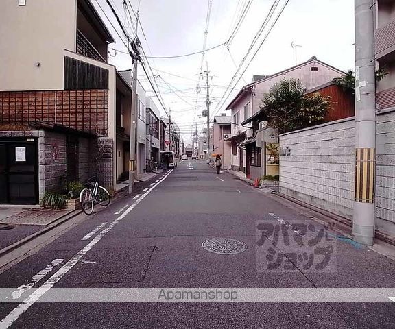 クローナコート烏丸御池の周辺写真