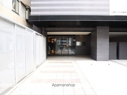 ディアレイシャス鶴舞公園[1R/29.64m2]のエントランス3