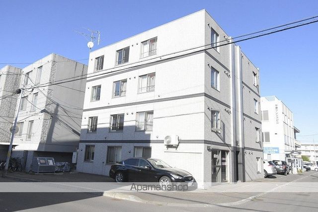 プリリア平岸の外観写真