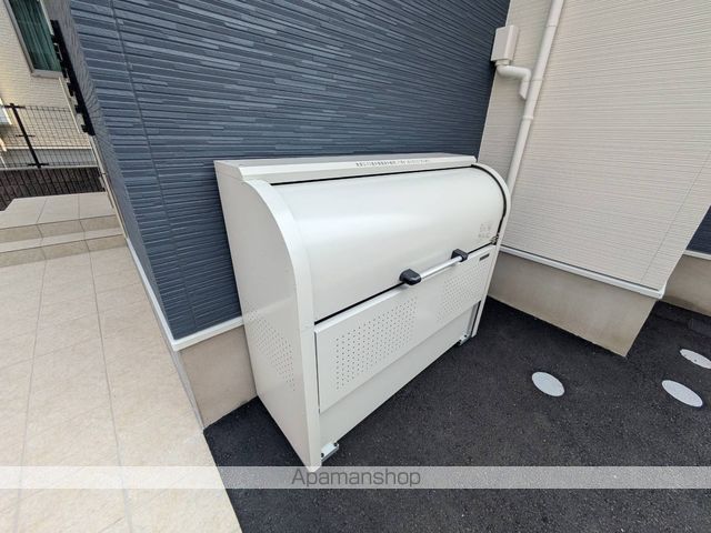 エスコートIのその他写真
