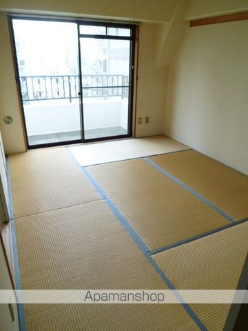 スエタケビルの内装写真