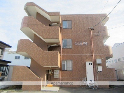 ラ・メール若草[2DK/43.74m2]の外観3