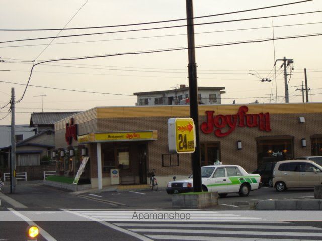 ウィスターリアの周辺写真