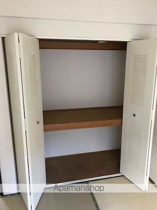 シャトル石山[2K/38.88m2]の収納