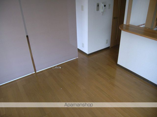 RESIDIATENJINBASHIの内装写真