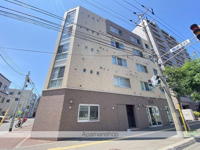 プラティーク札幌の外観写真
