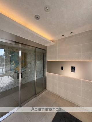 広島県広島市東区牛田南１丁目[2LDK/78.4m2]の共用部1