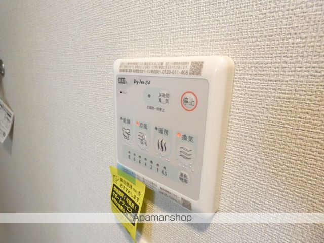 ARTIZA京橋WESTの内装写真
