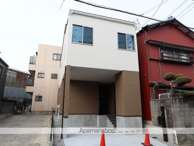 元宮町貸家の外観写真