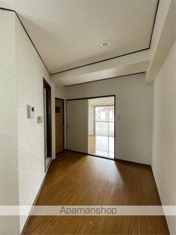 【板橋区小茂根のマンションの写真】