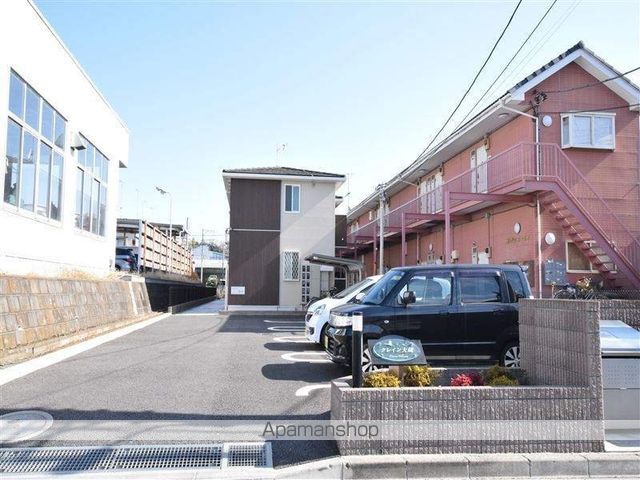 クレイン大蔵の玄関写真
