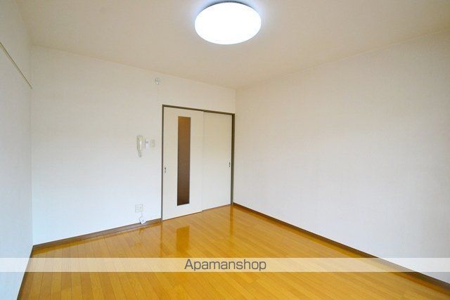T.R.M.マンションの内装写真
