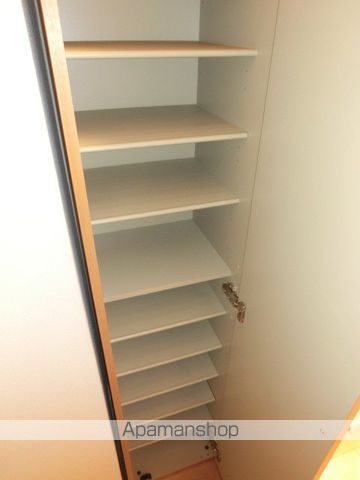 セレニテ−04の内装写真