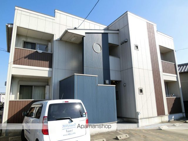 クレフラスト市野町の外観写真