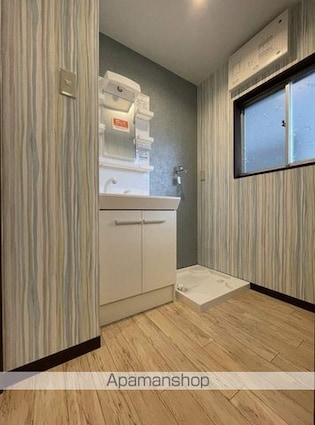 矢野貸家[2LDK/73.28m2]の洗面所