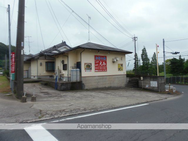 フェヴァリーVIIの周辺写真
