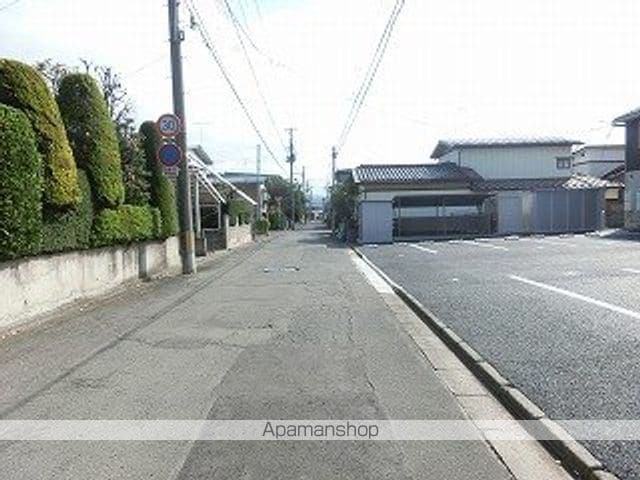 オルフェーヴルの周辺写真