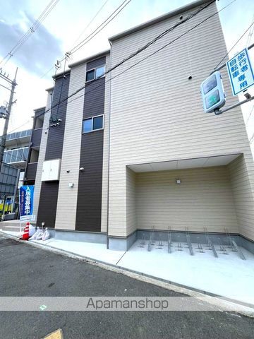 F asecia Schedarの外観写真
