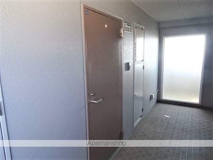 メゾン・ド・ミウラ[3LDK/60m2]のエントランス