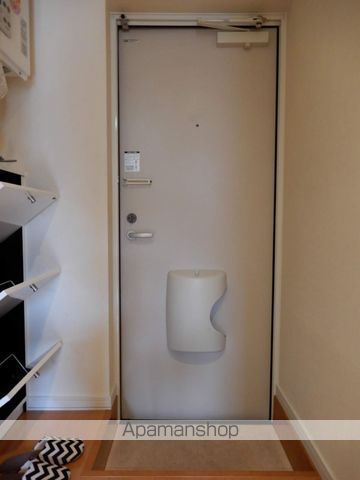 COMPARTMENT環状通の内装写真