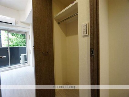 プレサンス広小路通今池[1K/22.23m2]の収納