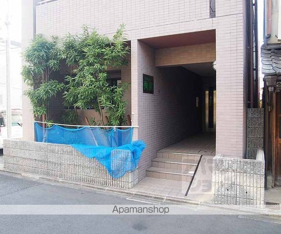 PARK SIDE 秀泉の玄関写真