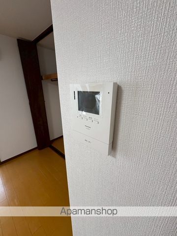 メゾン紀三井寺Iの内装写真