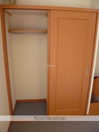 レオパレスしまなみ[1K/26.08m2]の収納