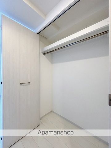 RESIUR−Hウエストレジスの内装写真
