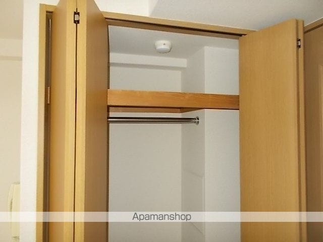AZURE ESAKAの内装写真