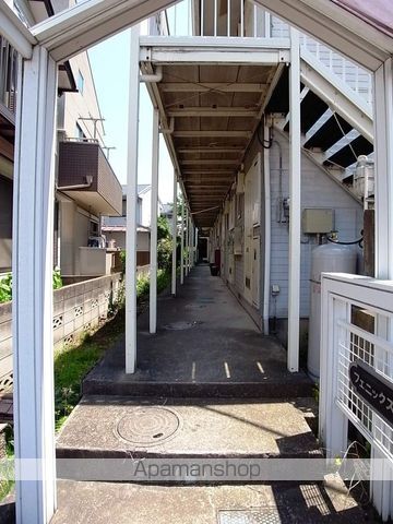 フェニックス聖蹟の玄関写真