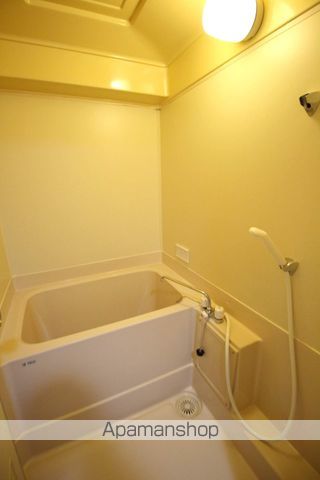 リベルティ大通の内装写真