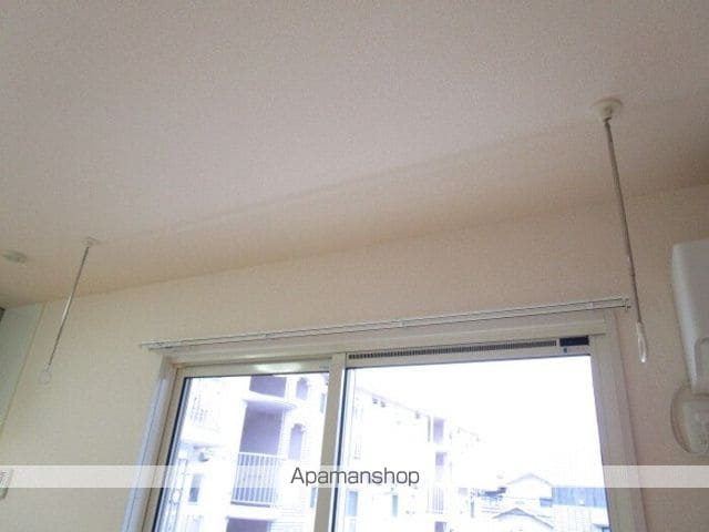 ファミール マーIIの内装写真
