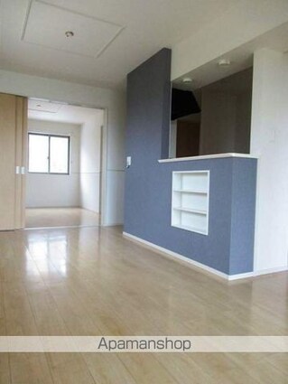 ケーズコート岩出[1LDK/50.63m2]のリビング・居間